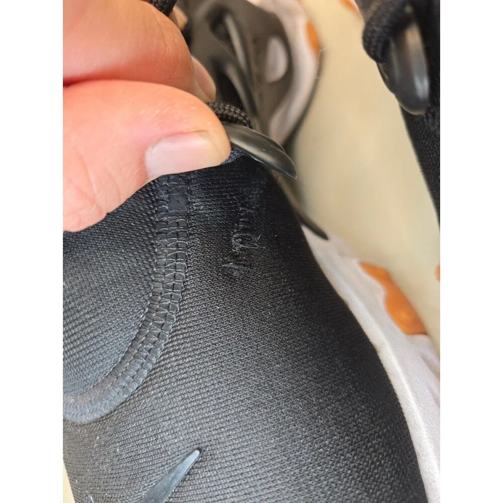 Nike React Presto Shoes Men's 10.5 Black Gum Running Athletic Lifestyle Sneakers